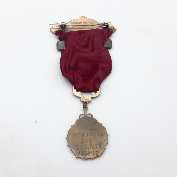 Royal Canadian Legion Medals -Past President - Picture 7 of 11